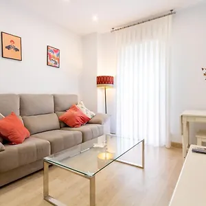 https://charming-2-bedroom-apartment-by-triana-bridge.es-andalucia.com